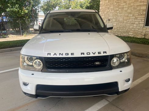 Used 2011 Land Rover Range Rover Sport Supercharged AWD/4WD image 3