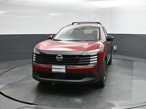 New 2026 Nissan Kicks SR image 30