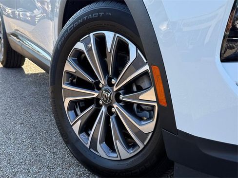 Used 2025 Buick Envision Preferred image 2