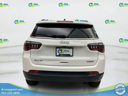 Used 2018 Jeep Compass Latitude w/ Popular Equipment Group AWD/4WD image 7