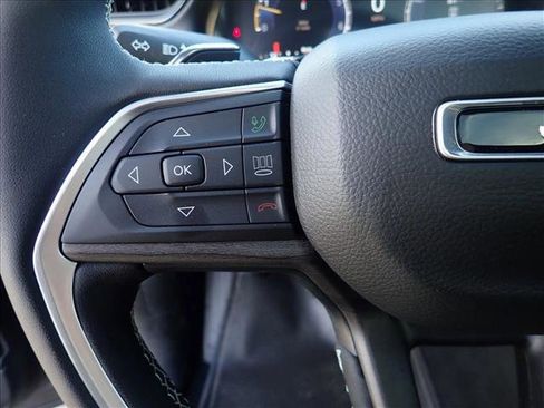 New 2026 Jeep Grand Cherokee Limited w/ Luxury Tech Group II image 17