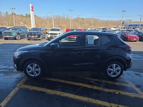 Used 2025 Nissan Kicks Play S image 7