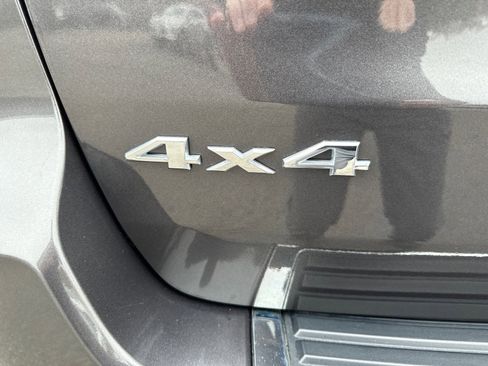 Used 2019 Jeep Grand Cherokee Limited image 14