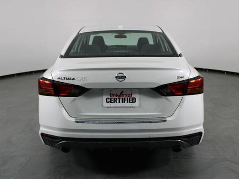 Certified 2022 Nissan Altima 2.5 SR image 10