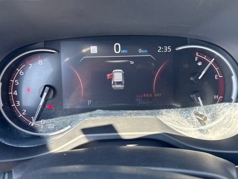 Used 2025 Toyota RAV4 XLE AWD/4WD image 17