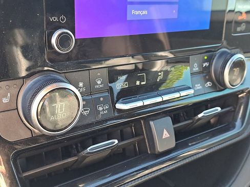 Used 2023 Toyota Highlander XSE image 27