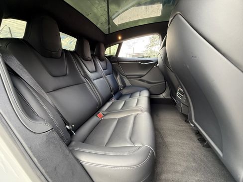 Used 2021 Tesla Model S Long Range image 14