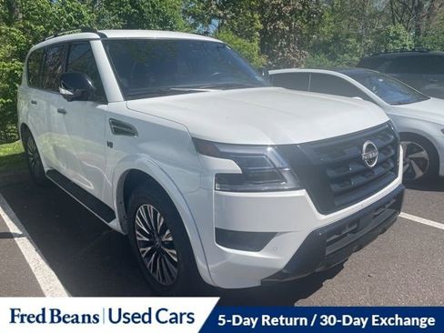 Certified 2022 Nissan Armada SL w/ Midnight Edition Package AWD/4WD image 1