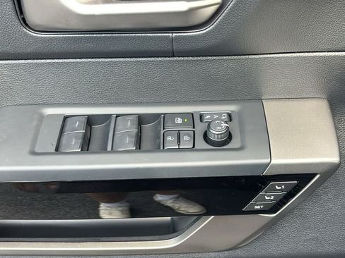 New 2026 Toyota Tundra Limited AWD/4WD image 13