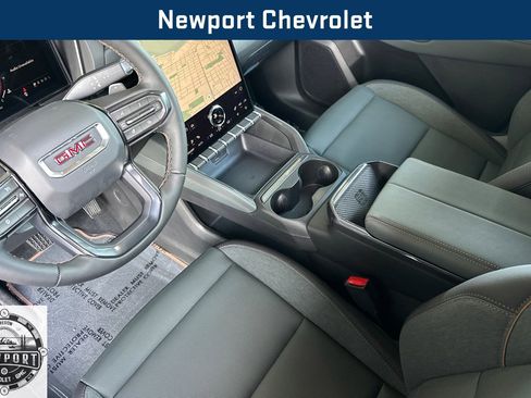 New 2026 GMC Terrain AT4 image 8