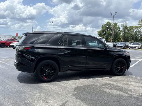 Used 2020 Chevrolet Traverse Premier w/ Redline Edition FWD image 6