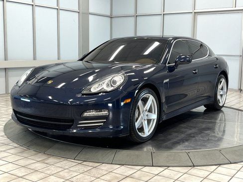 Used 2010 Porsche Panamera 4S AWD/4WD image 3