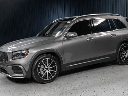 Certified 2025 Mercedes-Benz GLB 35 AMG 4MATIC image 1