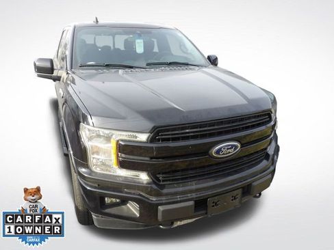 Used 2020 Ford F150 Lariat image 3