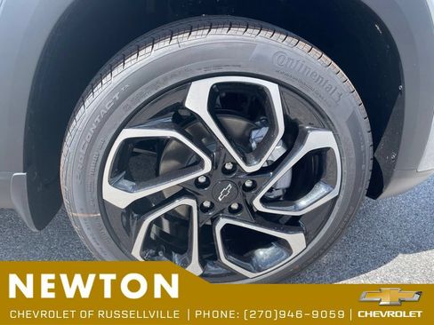 New 2026 Chevrolet Trax RS w/ Driver Confidence Package FWD image 45
