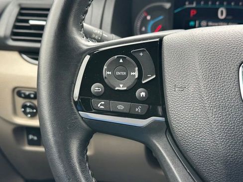 Used 2019 Honda Pilot Touring image 38