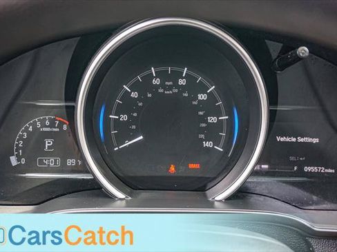 Used 2018 Honda Fit EX image 25