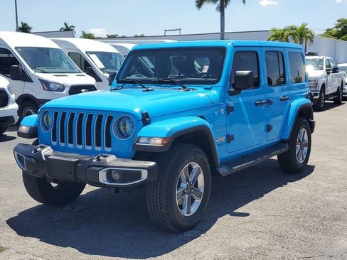 Used 2021 Jeep Wrangler Unlimited Sahara AWD/4WD image 2