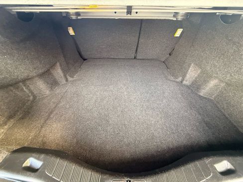 Used 2017 Ford Fusion SE w/ Fusion SE Technology Package image 20