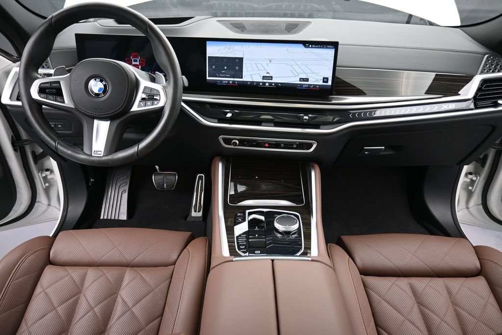Used 2026 BMW X6 xDrive40i AWD/4WD image 13