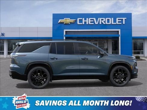 New 2026 Chevrolet Traverse RS w/ LPO, Floor Liner Package AWD/4WD image 5