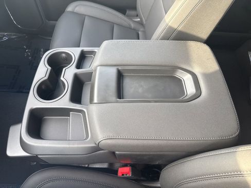 New 2026 GMC Sierra 1500 SLT w/ X31 Off-Road Package AWD/4WD image 13