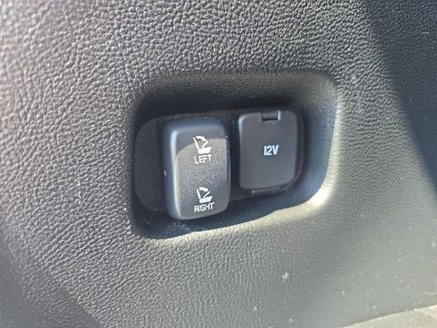 Used 2024 Ford Edge SEL AWD/4WD image 37
