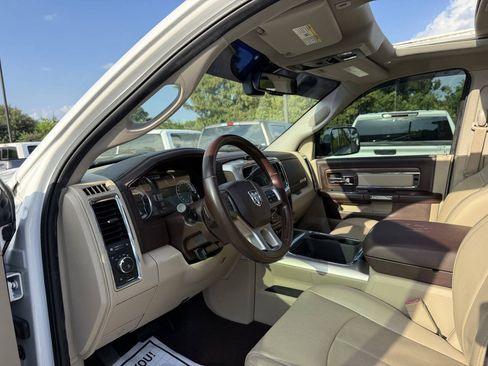 Used 2018 RAM 2500 Laramie w/ Convenience Group AWD/4WD image 6