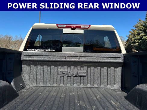 New 2026 GMC Sierra 1500 AT4 w/ AT4 Premium Package image 15