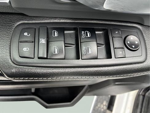 Used 2019 RAM 3500 Big Horn w/ Protection Group AWD/4WD image 14
