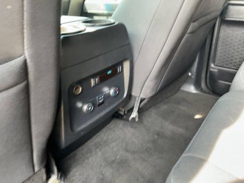 Used 2017 Ford Expedition EL XLT RWD image 14