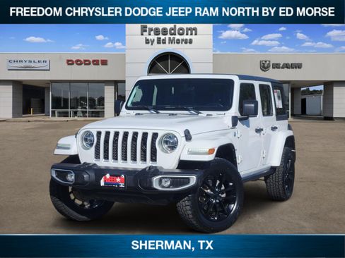 Used 2021 Jeep Wrangler Unlimited Sahara AWD/4WD image 1