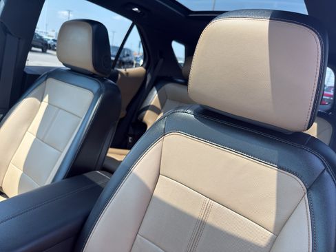 Certified 2022 Chevrolet Equinox Premier AWD/4WD image 27