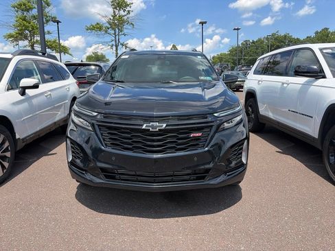 Used 2024 Chevrolet Equinox RS w/ LPO, Floor Liner Package AWD/4WD image 2