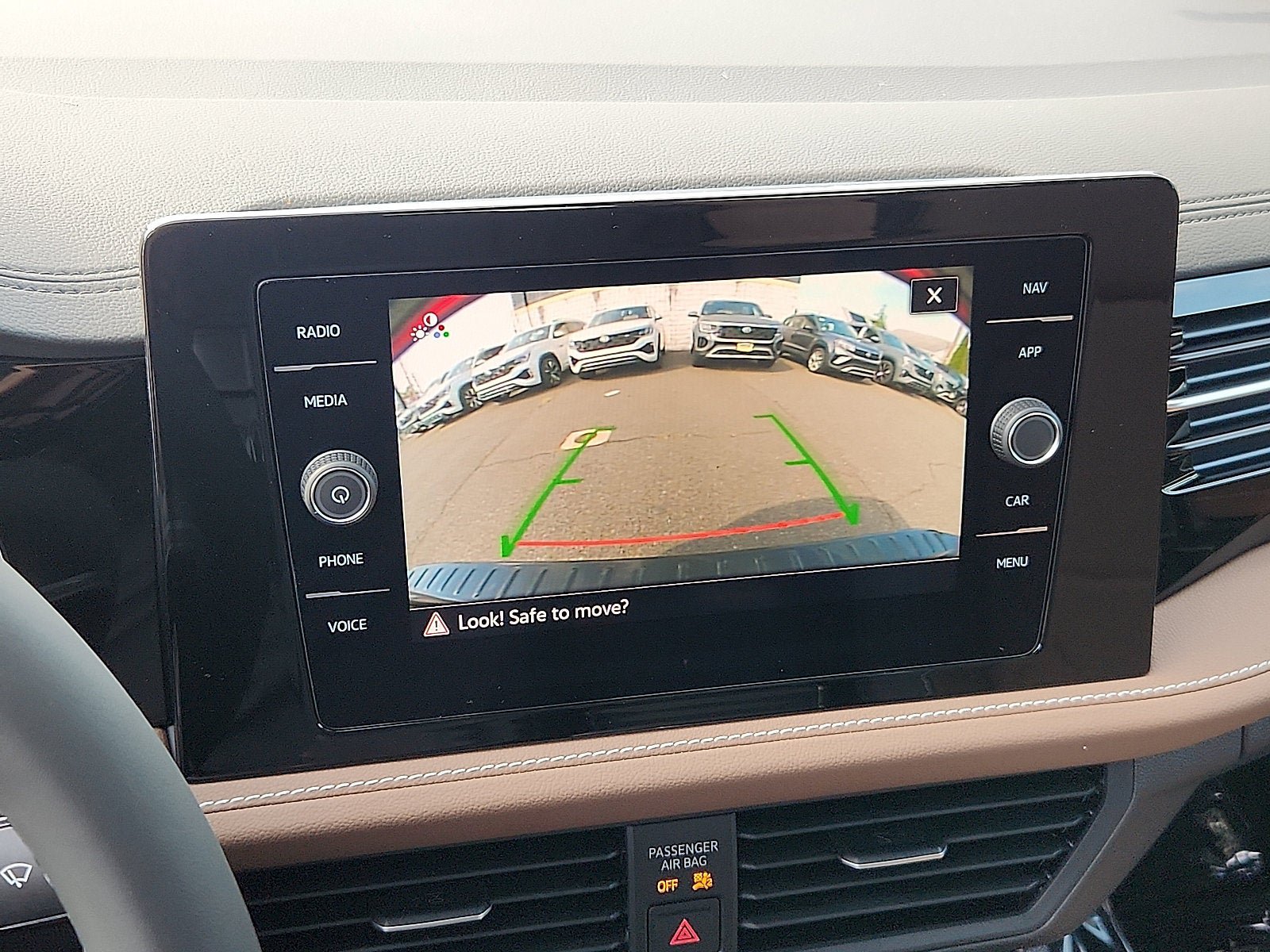New 2027 Volkswagen Jetta SEL FWD image 15