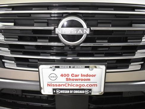 Certified 2025 Nissan Rogue SL w/ SL Premium Package AWD/4WD image 40