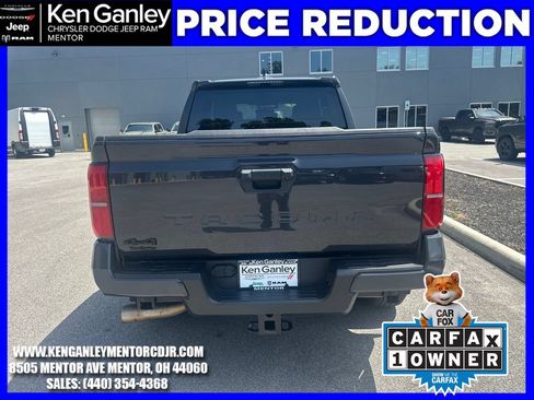 Used 2024 Toyota Tacoma TRD Sport AWD/4WD image 8