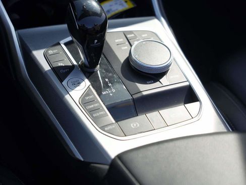 Used 2023 BMW 430i xDrive 430i xDrive Convertible AWD w/ Convenience Package image 15