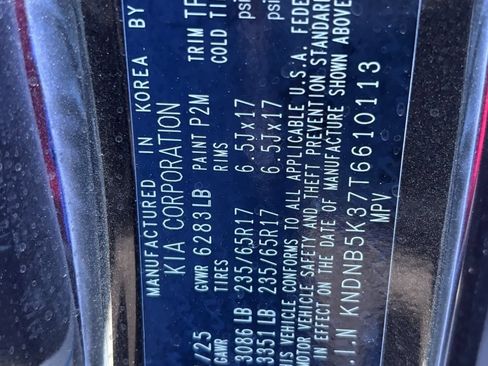 Used 2026 Kia Carnival FWD image 13