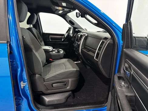 Used 2022 RAM 1500 Warlock AWD/4WD image 24