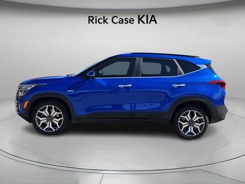 Used 2023 Kia Seltos SX w/ SX Sunroof Package image 3
