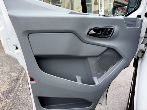 Used 2016 Ford Transit 350 XLT RWD image 23