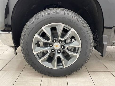 New 2026 Chevrolet Silverado 1500 LT AWD/4WD image 7