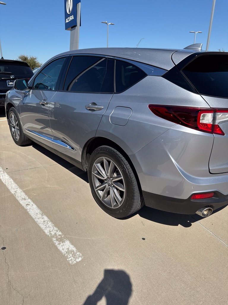 Used 2019 Acura RDX w/ Technology Package AWD/4WD image 3