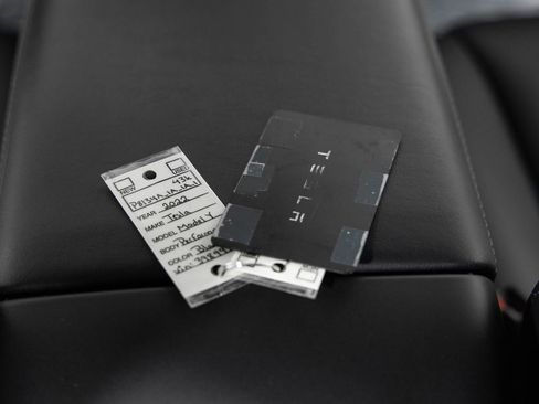 Used 2022 Tesla Model Y Performance image 37