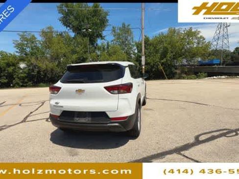 Certified 2025 Chevrolet TrailBlazer LS w/ LS Convenience Package FWD image 7