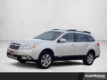 Used 2011 Subaru Outback 2.5i Limited w/ PWR Moonroof Pkg