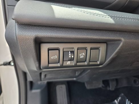 Used 2022 Subaru Outback Limited AWD/4WD image 23