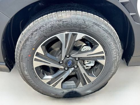 New 2026 Subaru Crosstrek 2.5i Premium AWD/4WD image 39