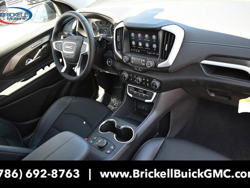 New 2024 GMC Terrain SLT w/ Elevation Edition image 17